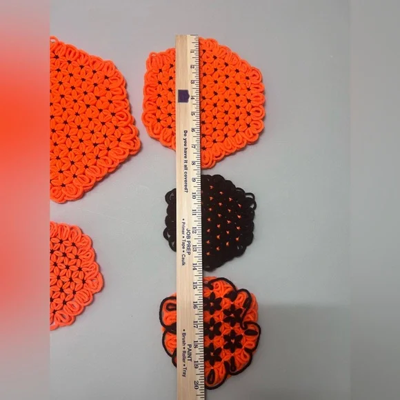 Vintage MCM Handmade Loom Doilies Crochet Placemat Trivet Yarn Flower Halloween - Picture 8 of 9